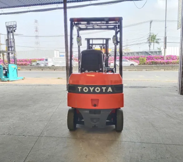 Xe nâng Nhật cũ Toyota 7FBJ15 điện 1.45 tấn