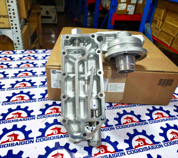 Nắp két sương động cơ Cummins9.3 xe xúc lật Liugong hàng chính hãng 
