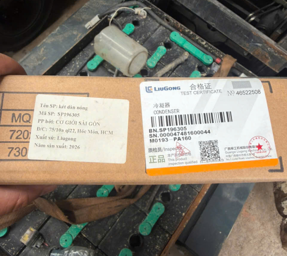 Két dàn nóng xe xúc lật liugong ZL50CN hàng chính hãng SP196305