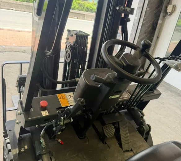 xe nâng điện LiuGong 2 tấn